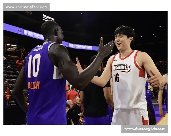 杨瀚森试训征服开拓者 主帅盛赞全场最佳 扣篮王之子无奈称难以招架