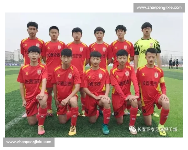 足球点燃乡村希望:亚泰青训走进辽源寿山镇小学送教 足球点燃乡村希望:亚泰青训走进辽源寿山镇小学送教